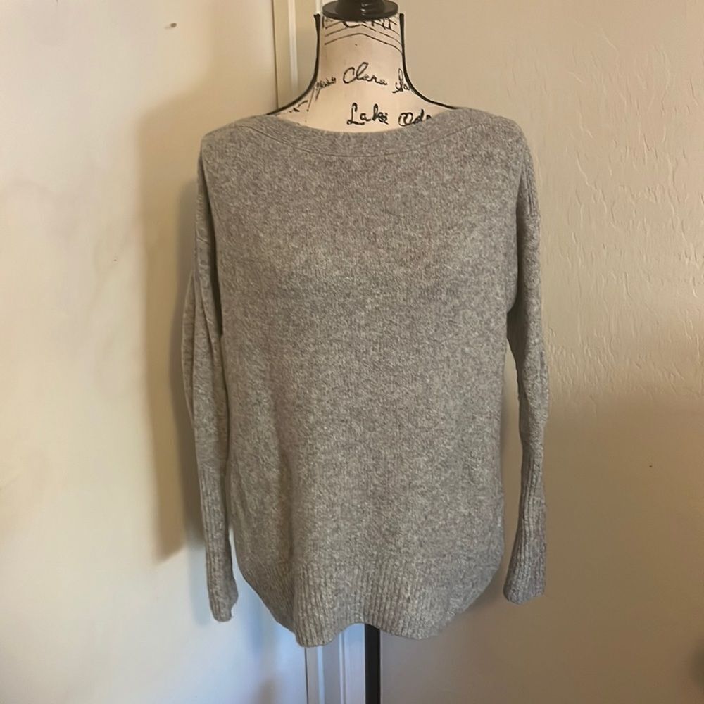 Anthropologie Gray Wool Blend Pullover Sweater Casual Contemporary Work Office